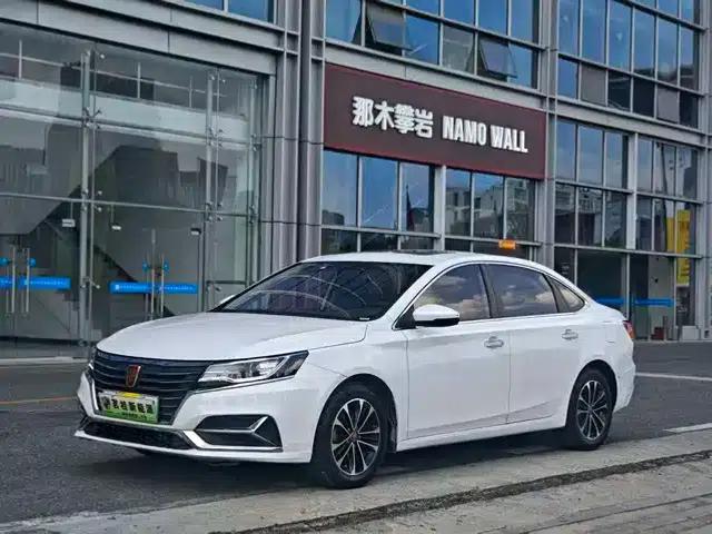 Roewe i6 New Energy 2019 PLUS 50T 4G Connected Glory Luxury Edition