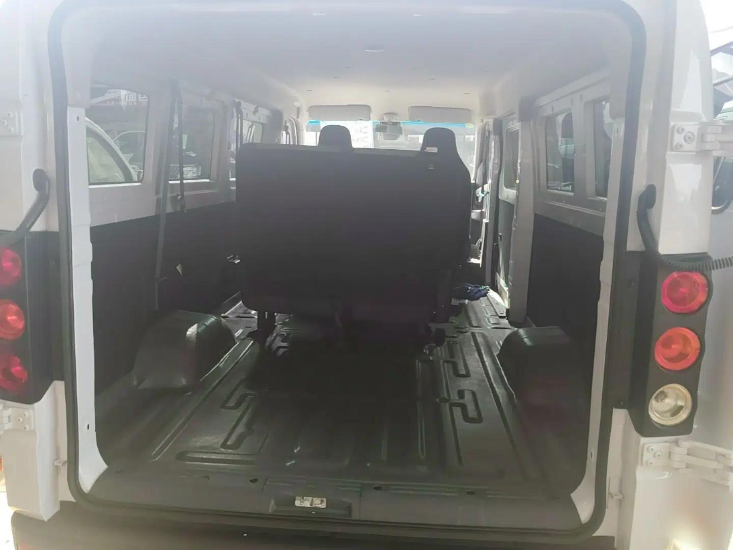 Farizon Xingxiang V 2024 Star Enjoy V6E Feature Edition Zhixin 46.08 kWh — миниатюра 22