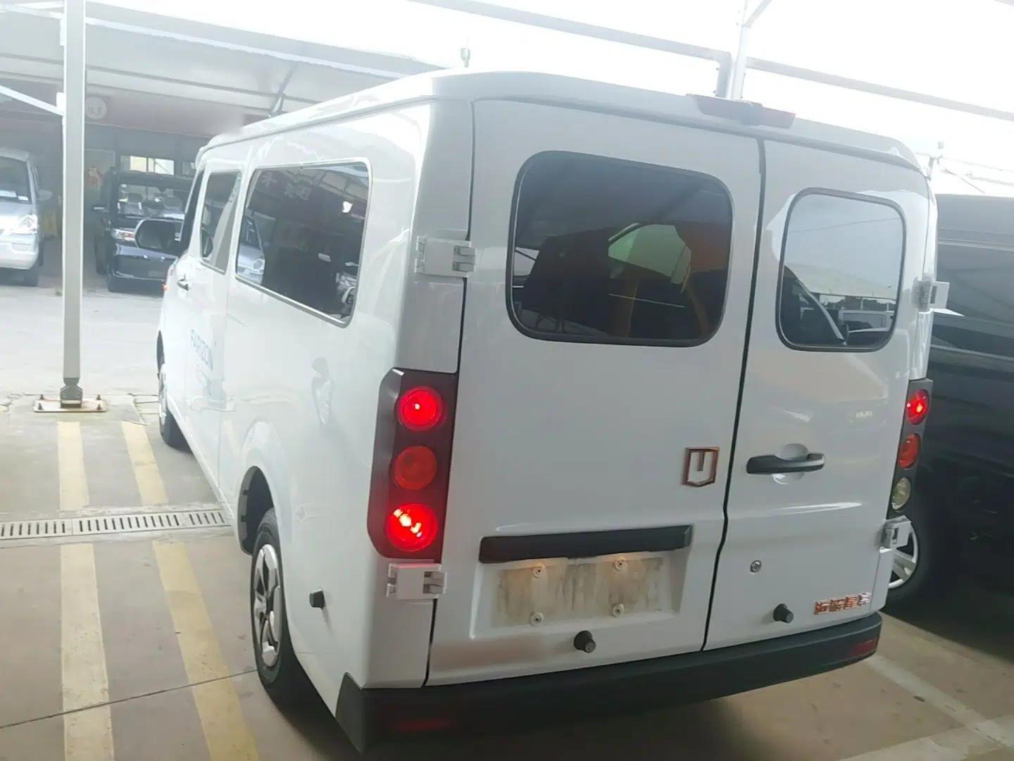 Farizon Xingxiang V 2024 Star Enjoy V6E Feature Edition Zhixin 46.08 kWh — миниатюра 8