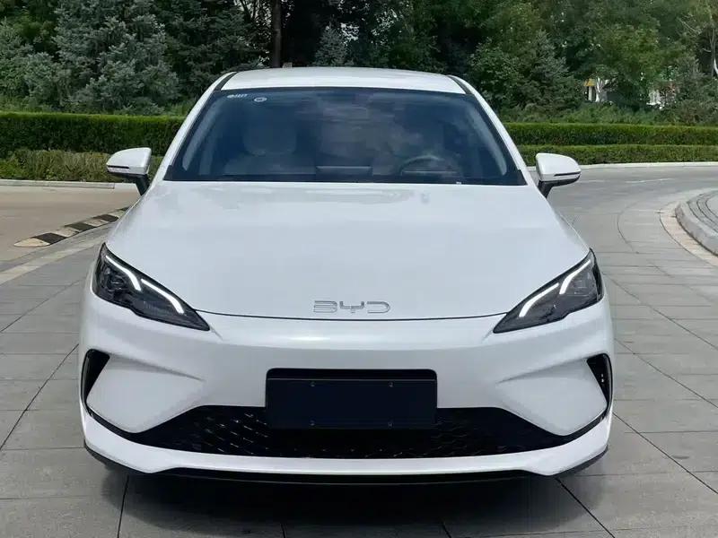 Seal 05DM 2025 Intelligent Driving Edition DM-i 55KM Luxury Model — миниатюра 2