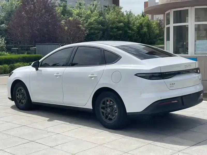 Seal 05DM 2025 Intelligent Driving Edition DM-i 55KM Luxury Model — миниатюра 4