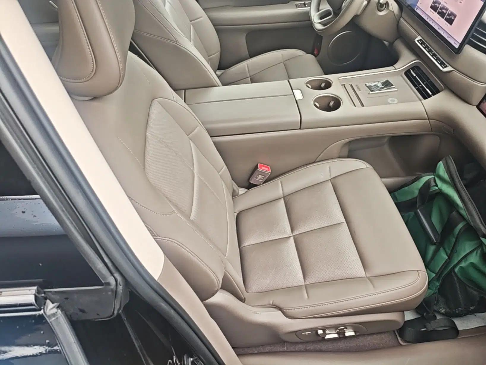 IM LS6 2026 Model Range-Extending 66 Max+ — миниатюра 19