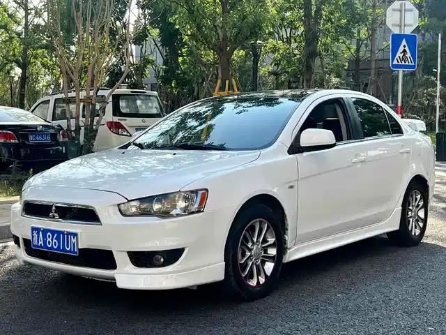 Lancer EX 2013 Luxury Edition 1.8L CVT