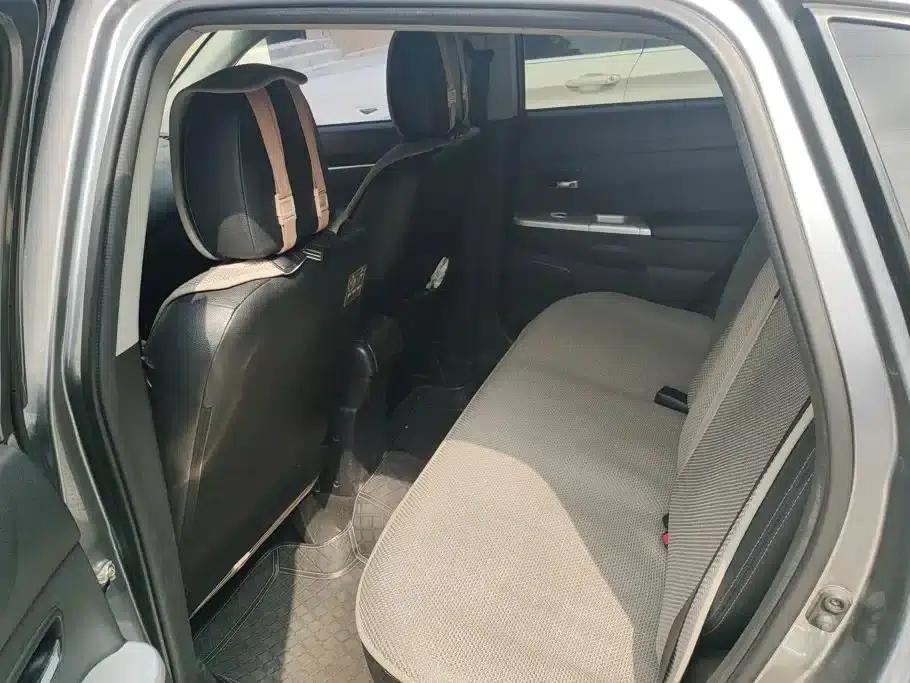 2013 ASX 2.0L CVT 4WD Premium Edition — миниатюра 11