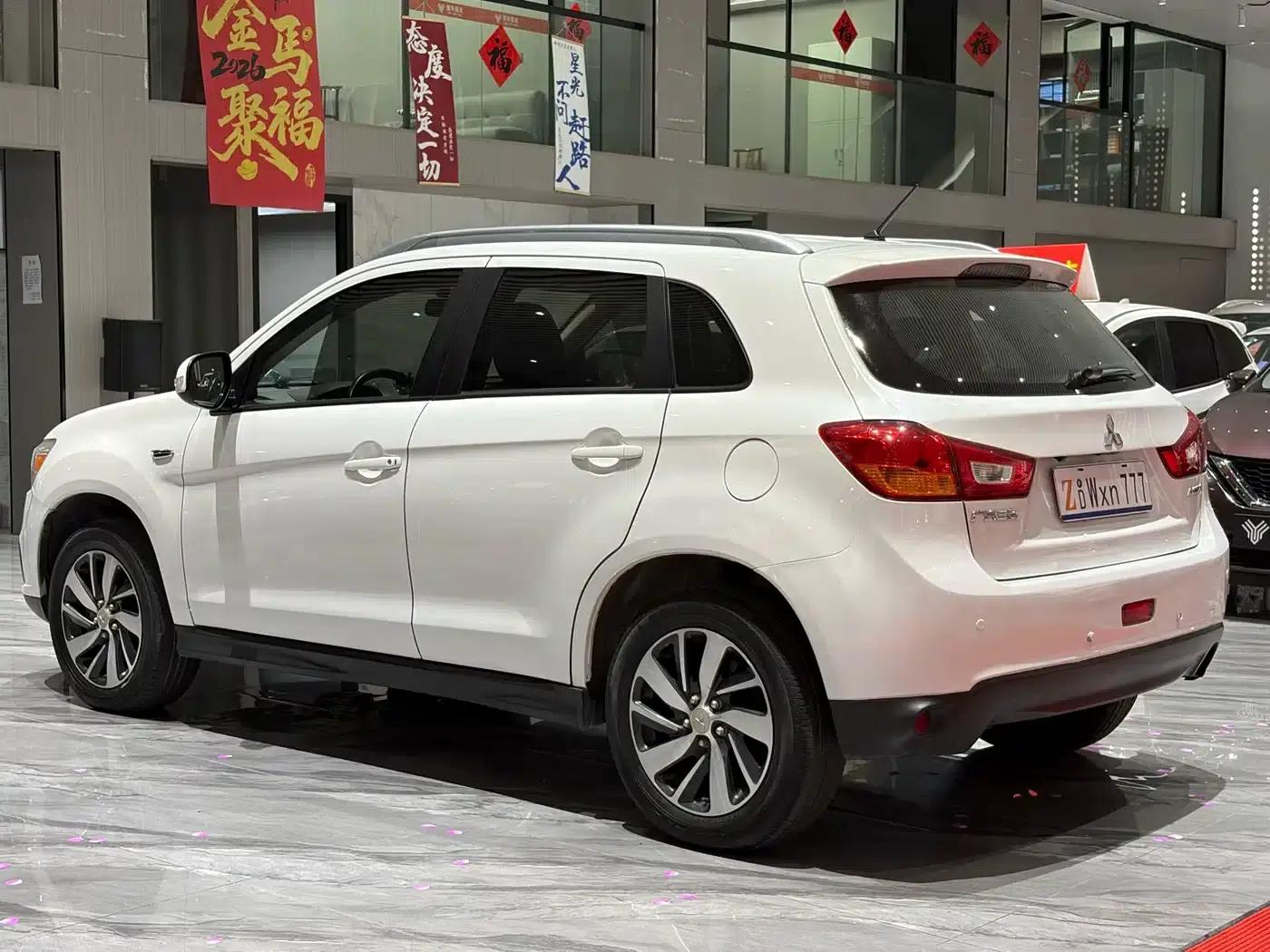 2018 ASX 2.0L CVT 2WD Premium Edition — миниатюра 30
