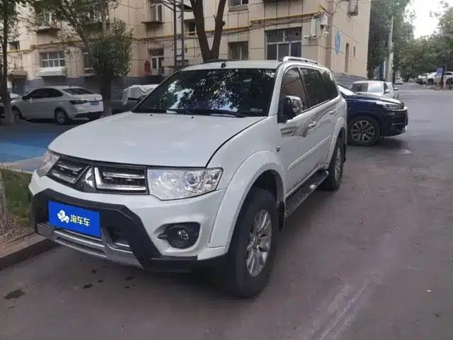 2013 Pajero Sport 3.0L Automatic 4WD Executive Edition