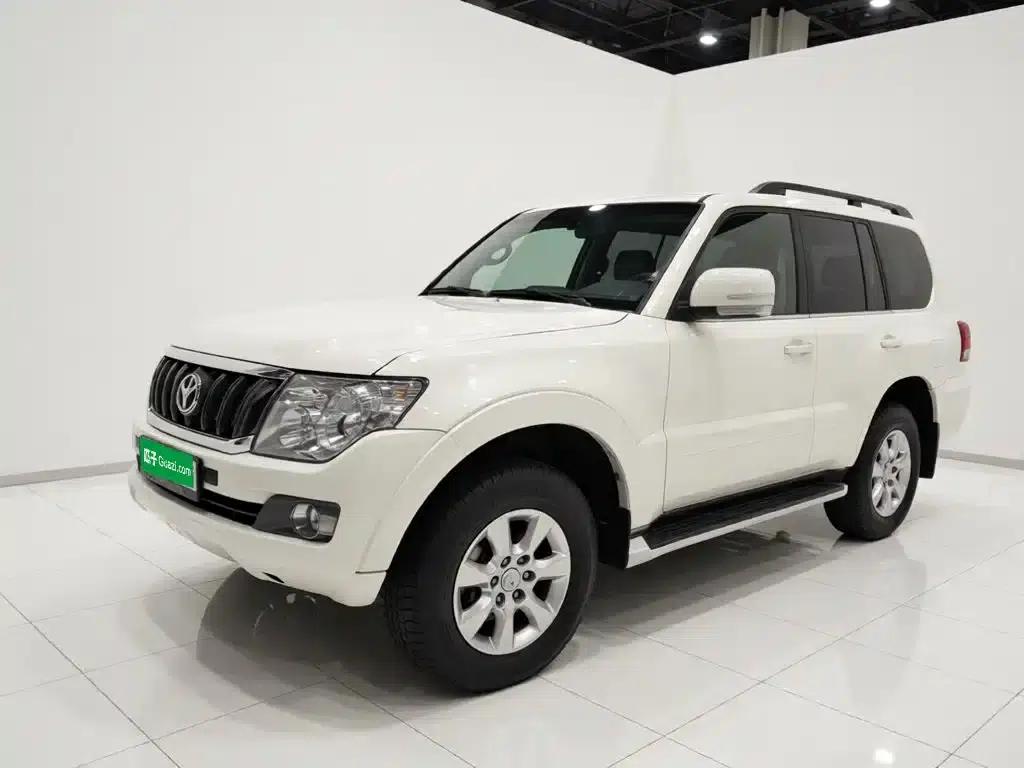 2019 Pajero Imported 3.0L Automatic Comfort Edition — миниатюра 1