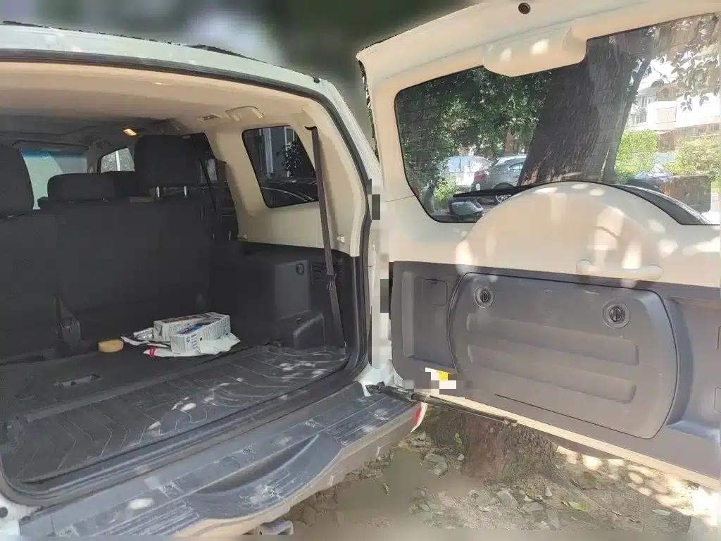 2019 Pajero Imported 3.0L Automatic Comfort Edition — миниатюра 10