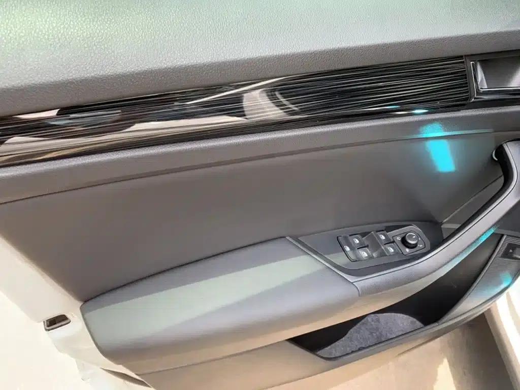 2019 Skoda Kodiaq TSI330 5-seater 2WD Luxury Edition (National V Emission Standard) — миниатюра 4