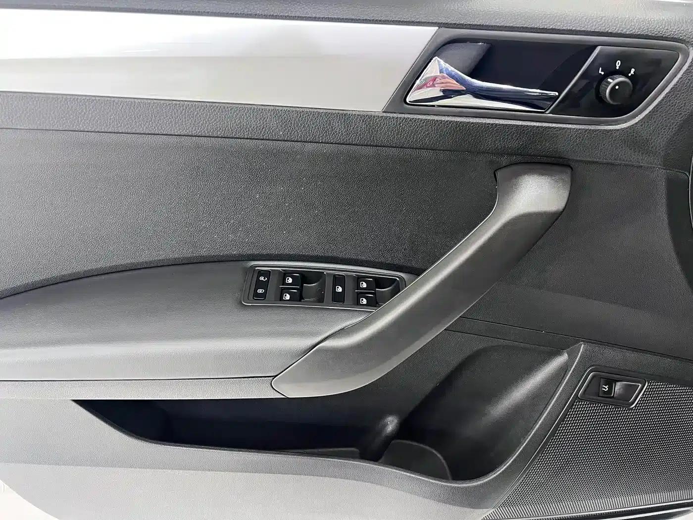 Rapid 2022 1.5L Automatic Comfort Edition — миниатюра 8