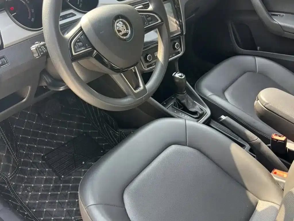 Rapid 2020 1.5L Automatic Comfort Edition — миниатюра 13