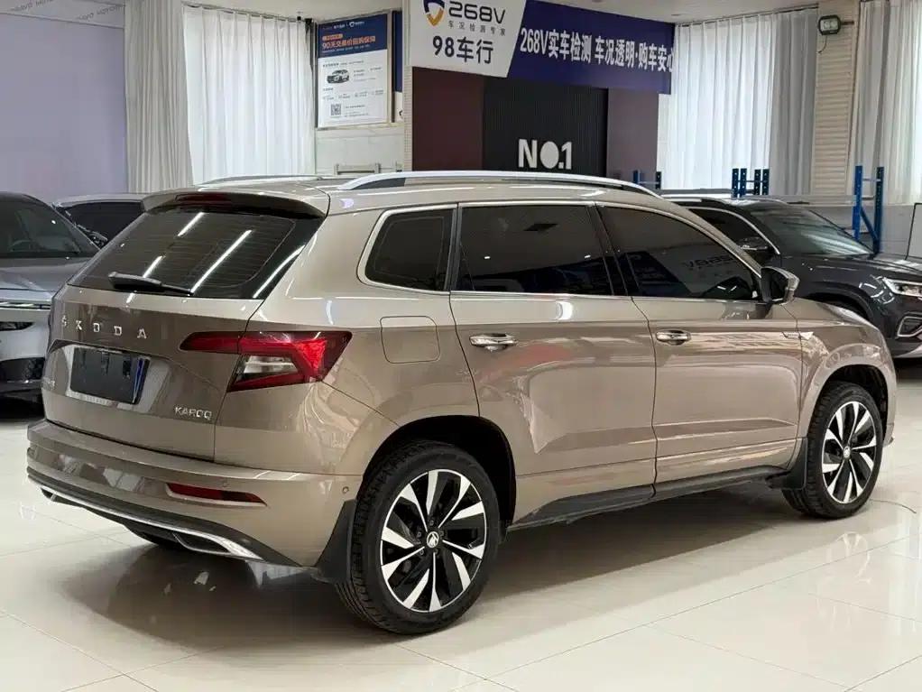 Karoq 2022 TSI280 Luxury Edition — миниатюра 4