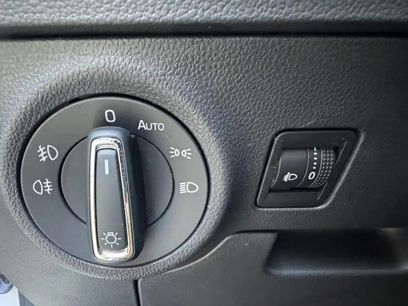 Karoq 2022 TSI280 Premium Edition — миниатюра 17