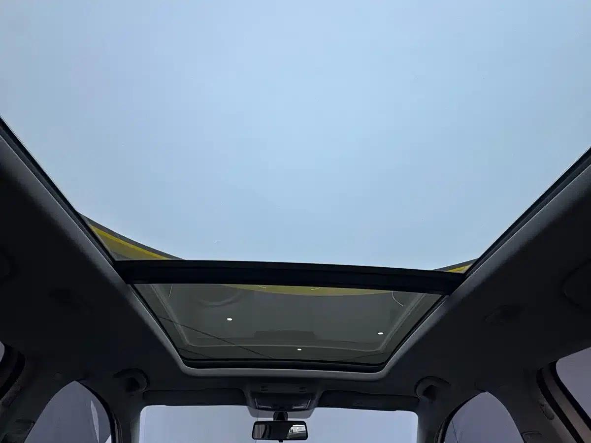 Karoq 2022 TSI280 Premium Edition — миниатюра 7