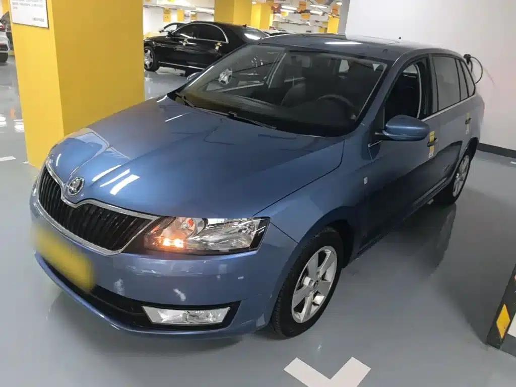 Rapid 2016 1.6L Automatic Comfort Edition — миниатюра 2