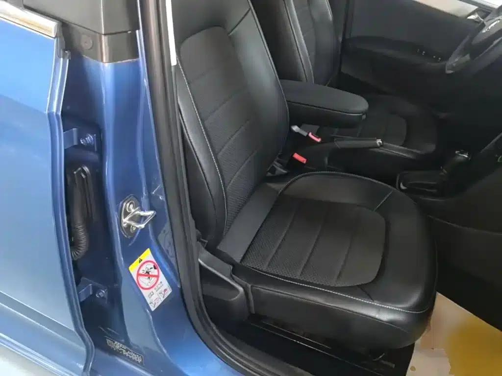 Rapid 2016 1.6L Automatic Comfort Edition — миниатюра 25