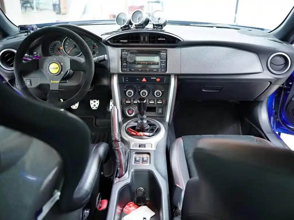 Subaru BRZ 2015 2.0i Manual — миниатюра 44