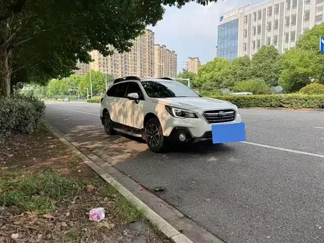 Outback 2019 2.5i Luxury Navigation Edition EyeSight