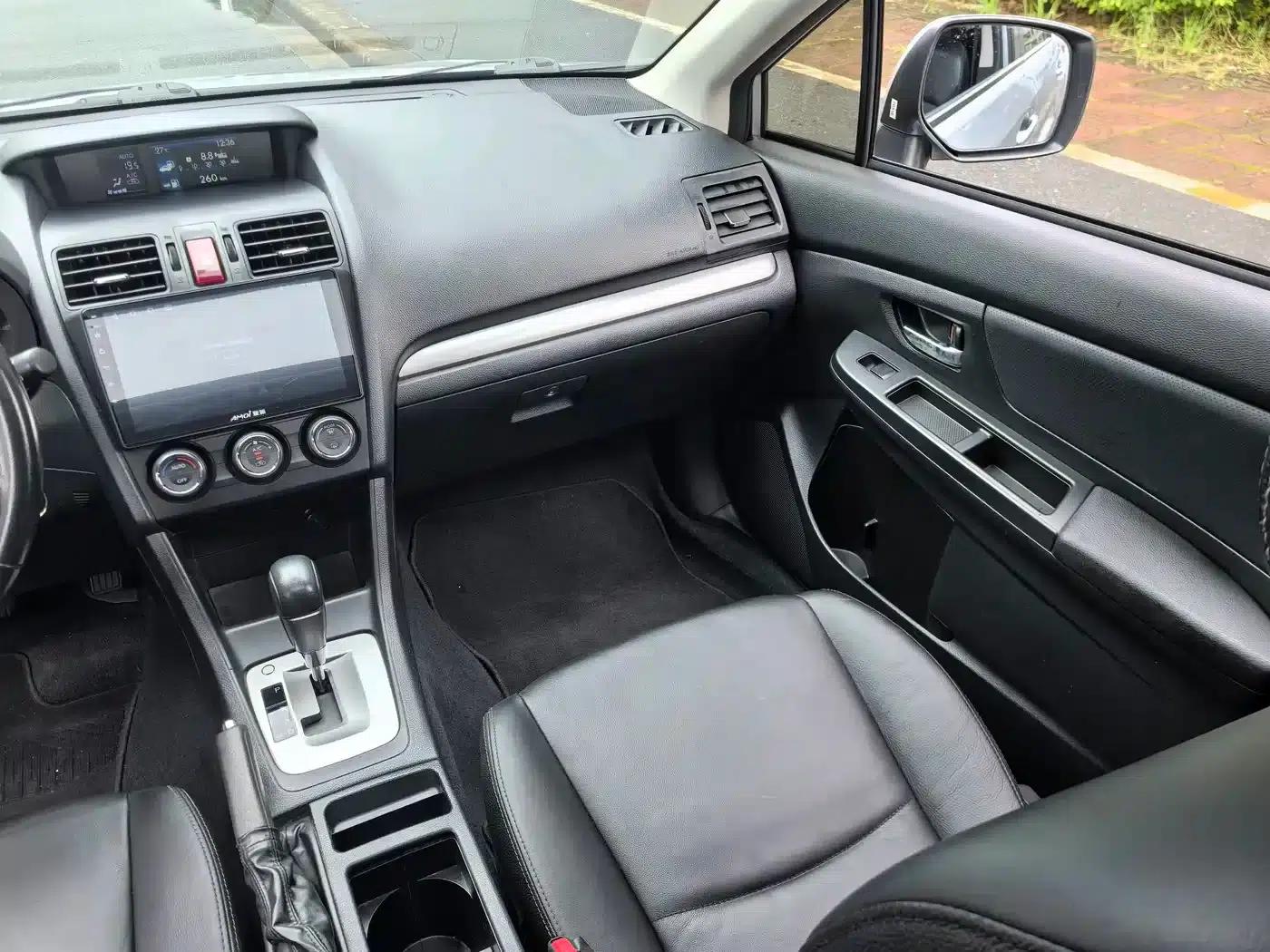 Subaru XV 2012 2.0i Luxury Edition — миниатюра 16