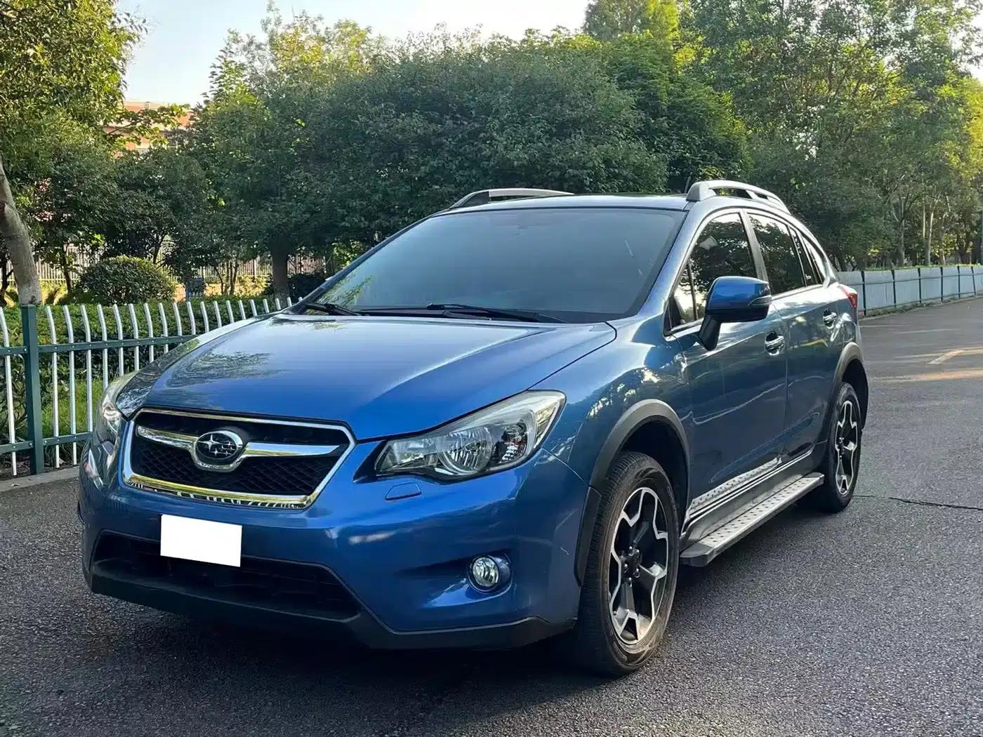 Subaru XV 2014 2.0i Luxury Edition — миниатюра 1