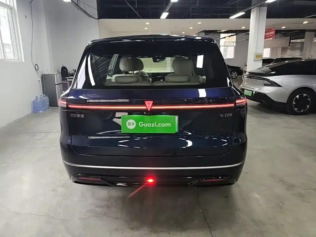 Deep Blue S09 2025 Model, Rear-Wheel Drive Ultra+ — миниатюра 6