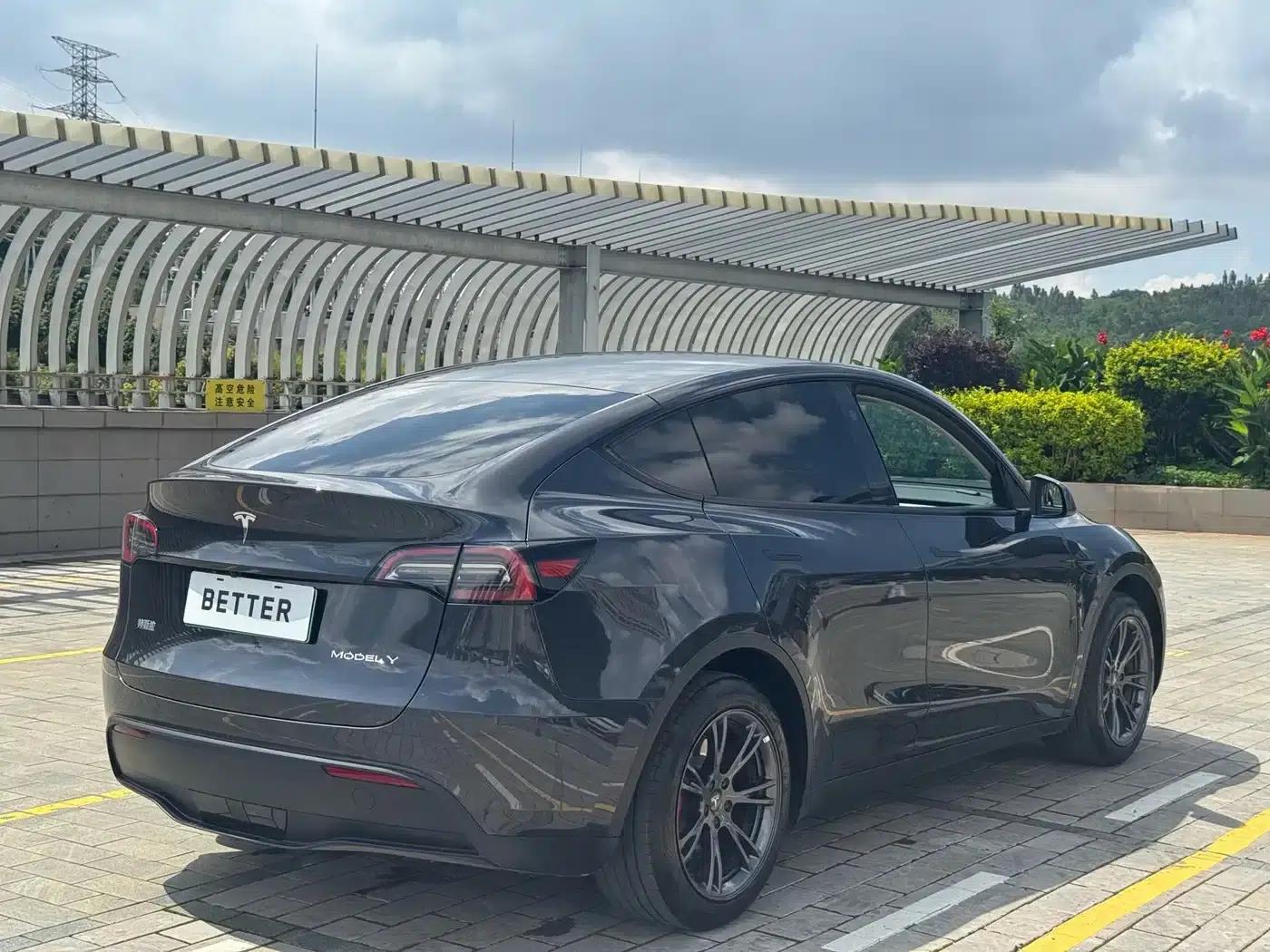Model Y 2024 Rear-Wheel Drive — миниатюра 8