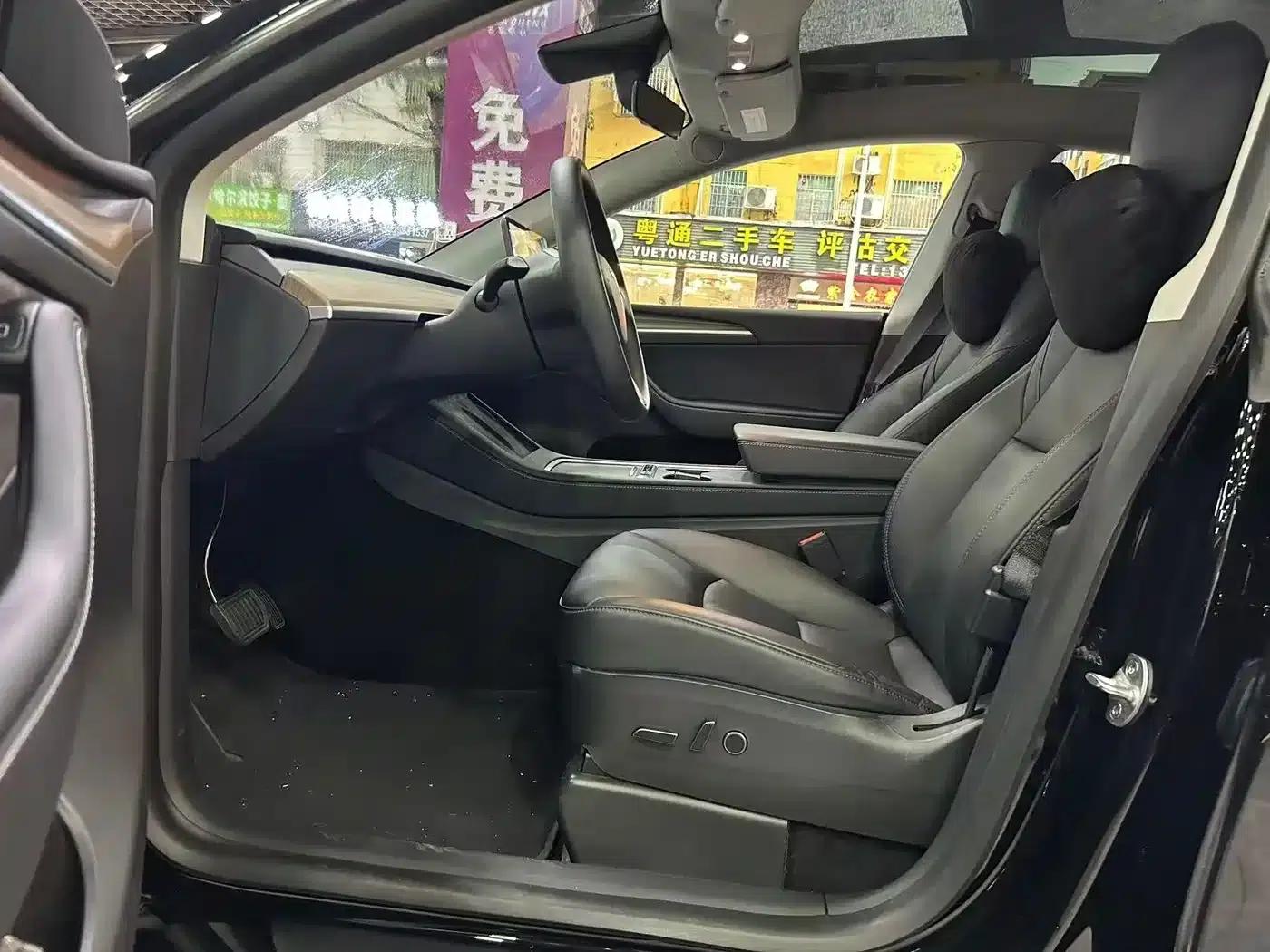 Model Y 2021 Standard Range Rear-Wheel Drive — миниатюра 3