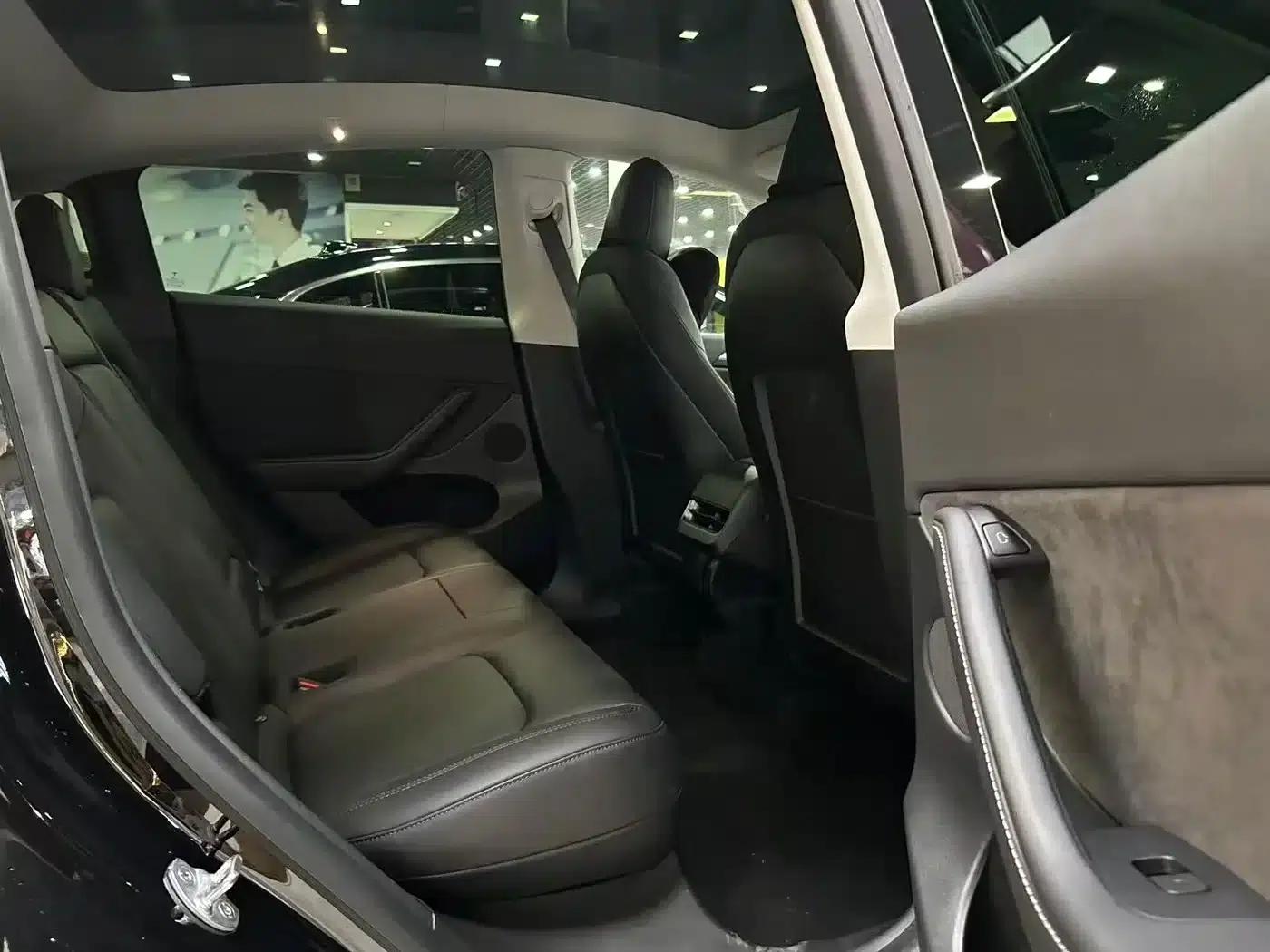 Model Y 2021 Standard Range Rear-Wheel Drive — миниатюра 4