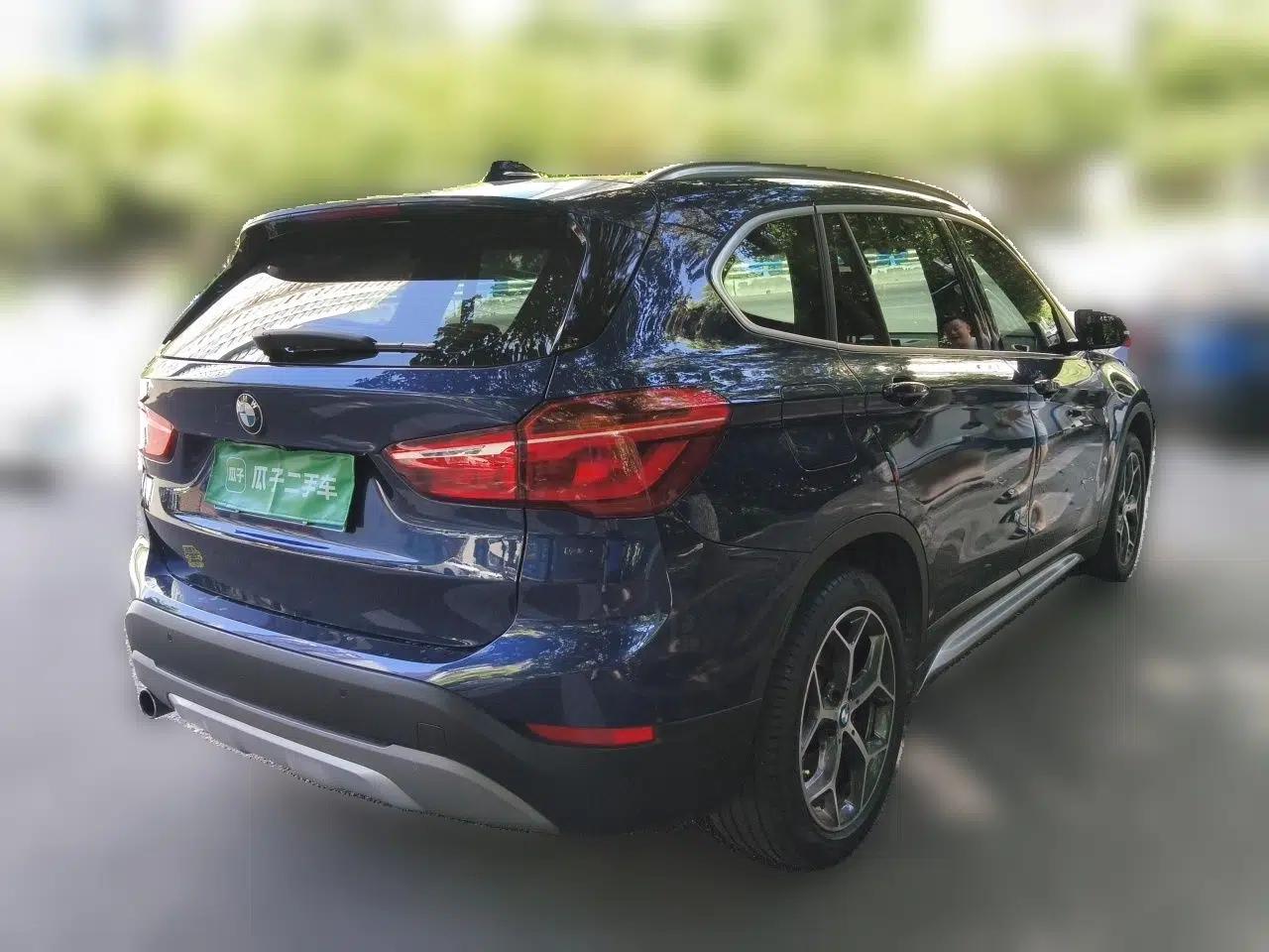BMW X1 2018 sDrive18Li Luxury Model — миниатюра 6