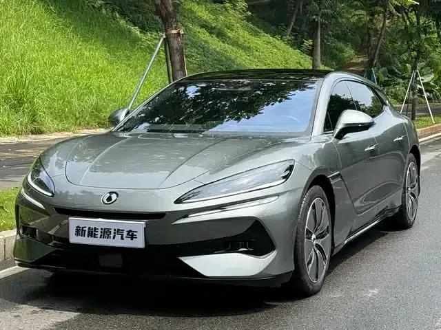 Denza Z9 GT 2024 1100 AWD Max Edition