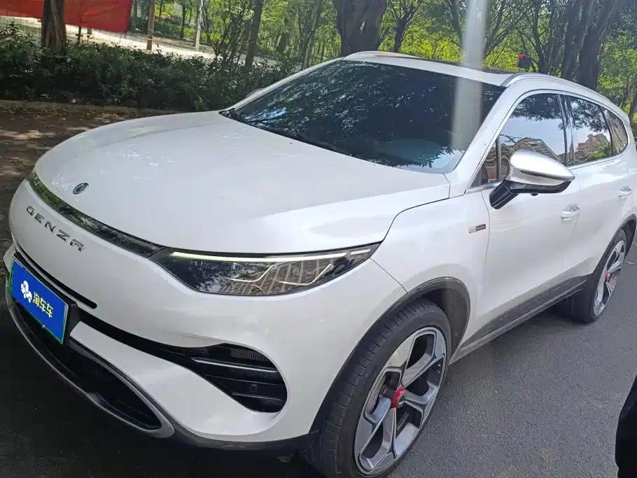 Denza X 2020 PHEV Flagship Edition — миниатюра 1