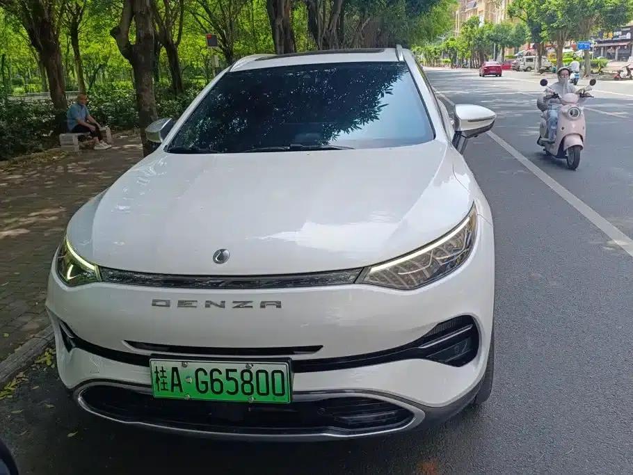 Denza X 2020 PHEV Flagship Edition — миниатюра 2