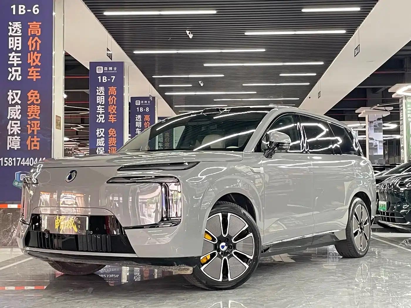 Denza N8L 2025 Flagship Edition — миниатюра 1