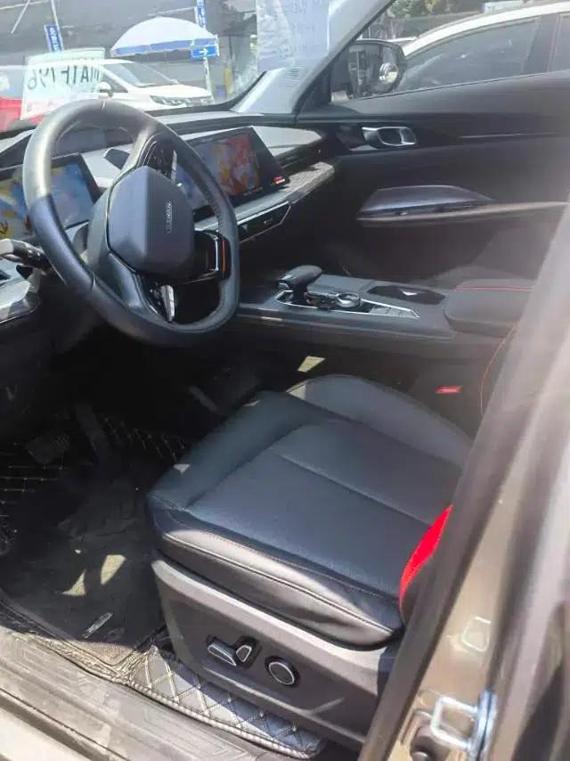 Changan Oushang Z6 2022 Blue Whale 1.5T DCT Smart Navigation Edition — миниатюра 6