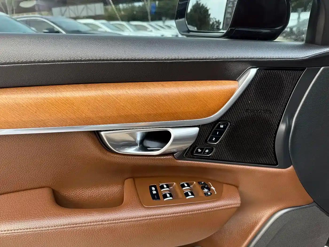 Volvo S90 2020 T5 Inscription Luxury Edition — миниатюра 3