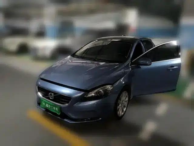 2016 Volvo V40 T4 Smart Edition