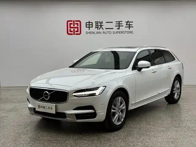 2017 Volvo V90 Cross Country T5 AWD Smart Edition