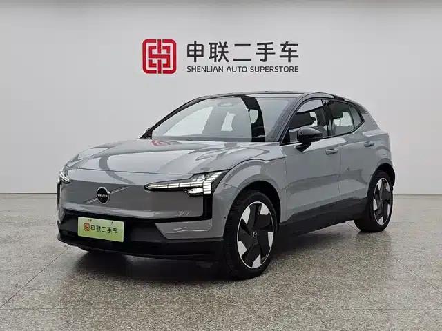 Volvo EX30 2025 Rear-Wheel Drive Long Range Ultra