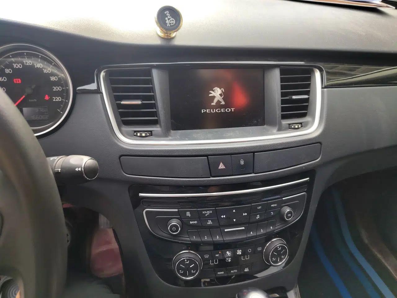 Peugeot 508 2015 1.6THP Automatic Prestige Edition — миниатюра 13