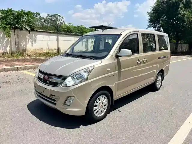 Wuling Rongguang V 2016 1.5L Standard Edition
