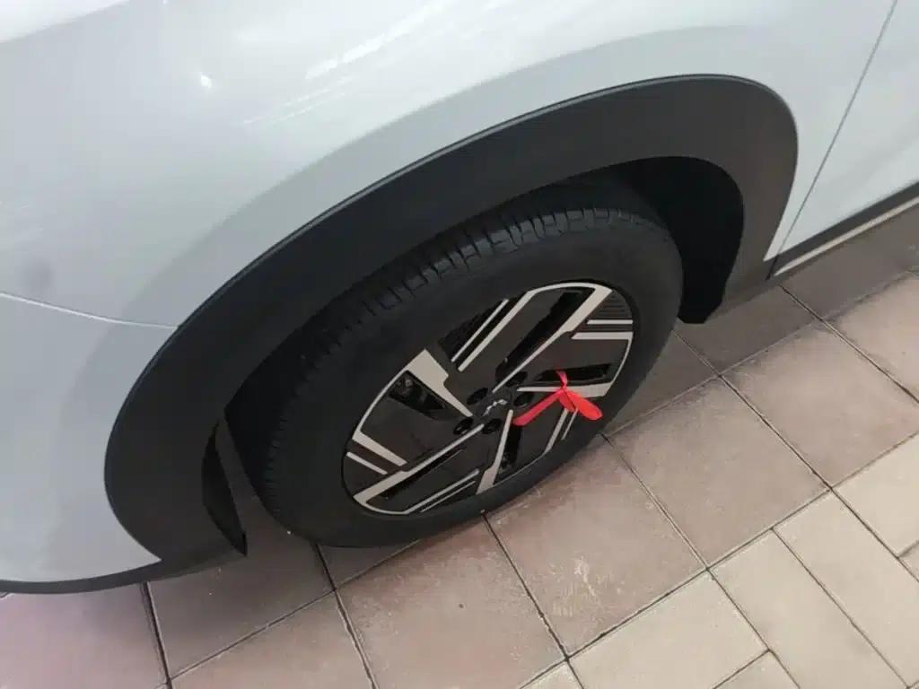 Wuling Xingguang S 2024 Model 130km Flagship Edition — миниатюра 23
