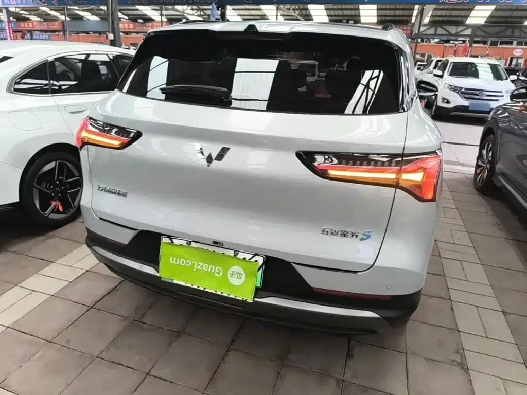 Wuling Xingguang S 2024 Model 130km Flagship Edition — миниатюра 6