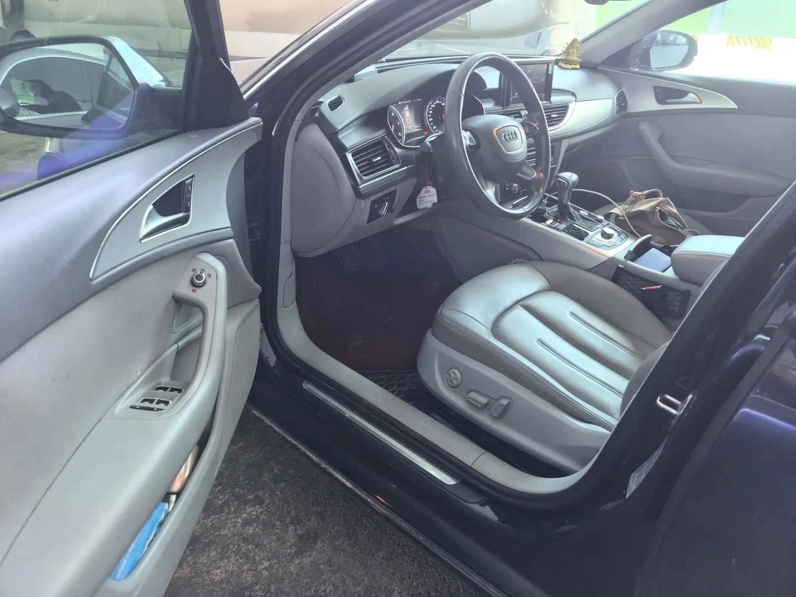 Audi A6L 2012 TFSI Standard Model — миниатюра 16