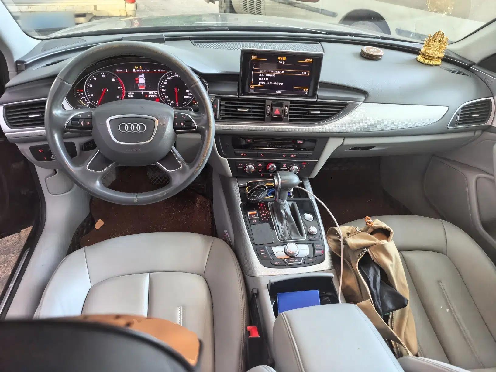 Audi A6L 2012 TFSI Standard Model — миниатюра 9
