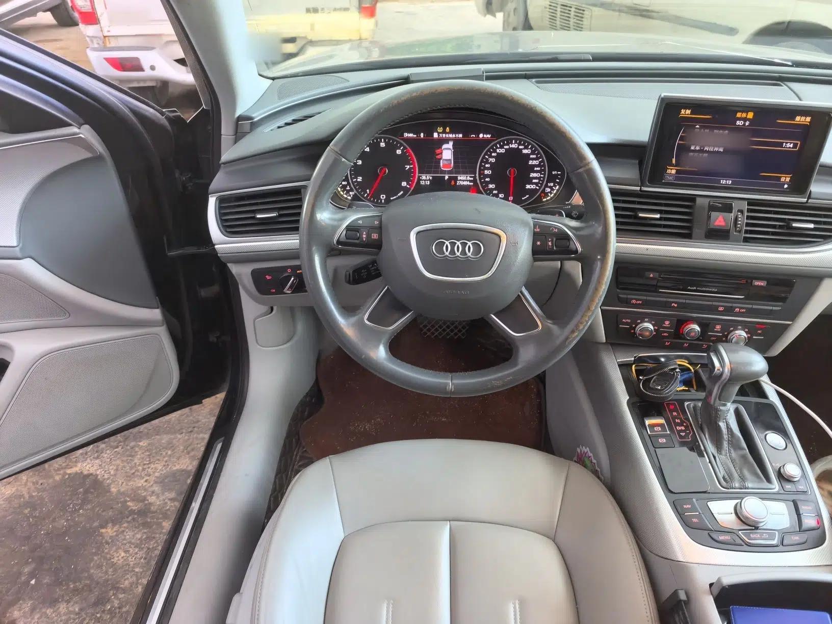 Audi A6L 2012 TFSI Standard Model — миниатюра 10