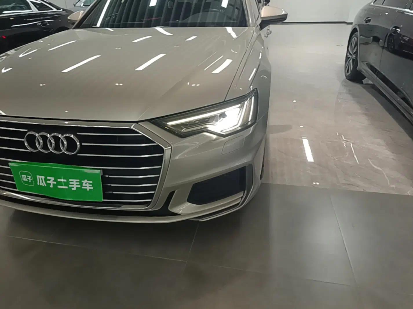Audi A6L 2019 40 TFSI Luxury Dynamic Model — миниатюра 6