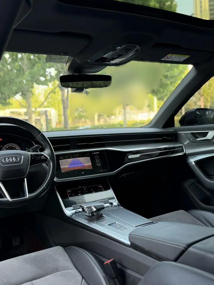 Audi A6L 2022 40 TFSI Luxury Dynamic Model — миниатюра 22