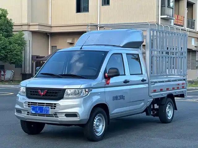 Wuling Rongguang New Truck 2023 Model 1.5L Double Cab Basic (LAR)