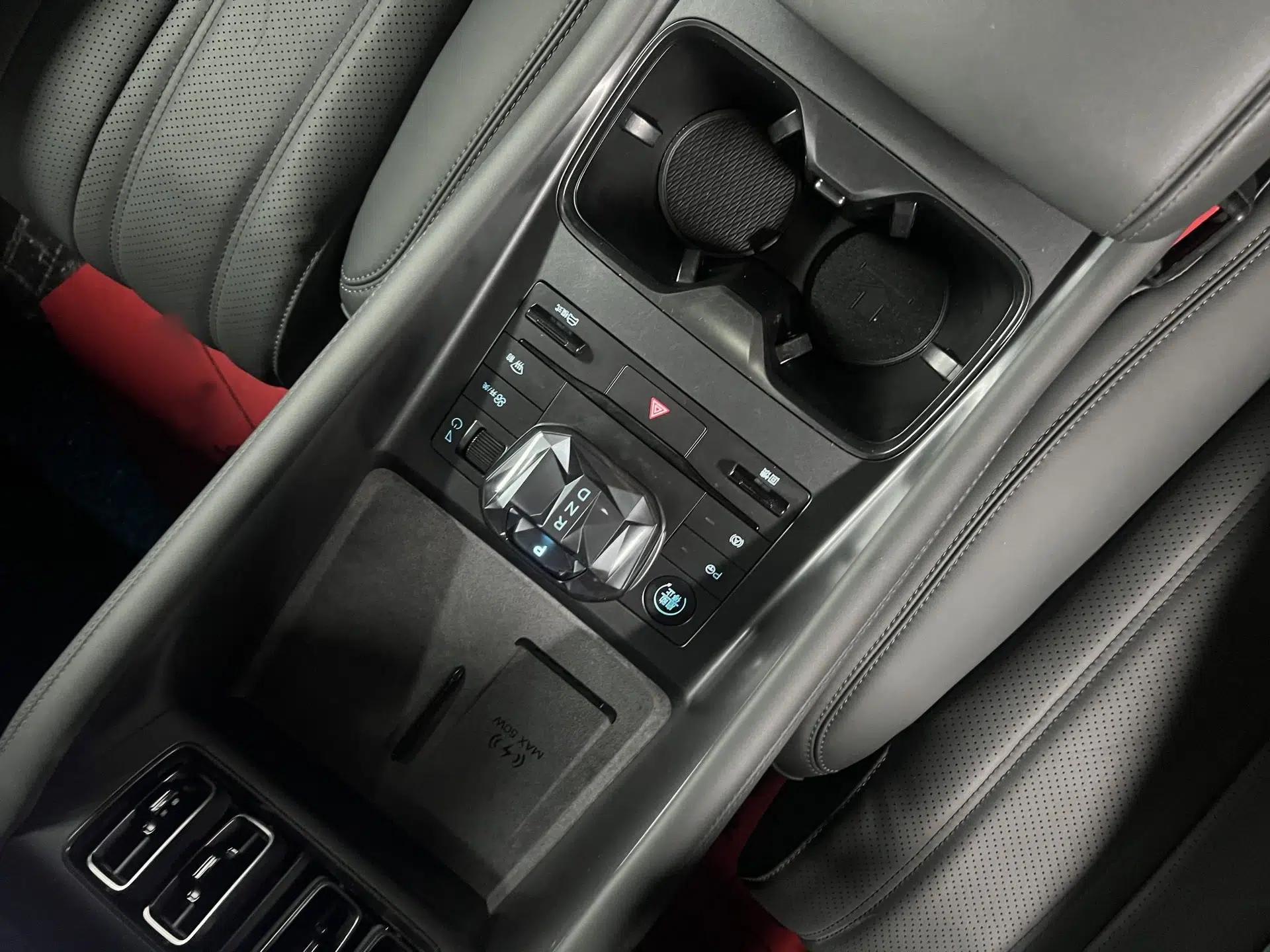 BYD Song L EV 2025 Intelligent Driving Version 662 km LiDAR Excellence Edition — миниатюра 11