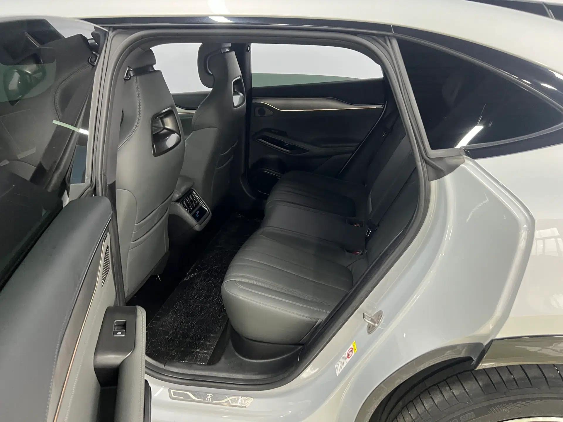BYD Song L EV 2025 Intelligent Driving Version 662 km LiDAR Excellence Edition — миниатюра 15